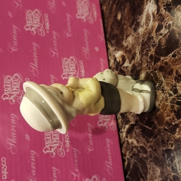 A Faithful Friend Is A Treasure Pretty As A Picture by ENESCO B#5 - Picture 4 of 7